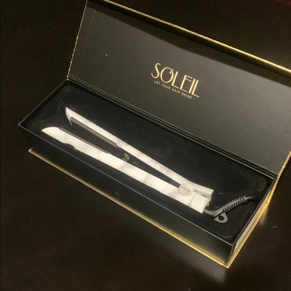 Soleil Ceramic Flat Iron